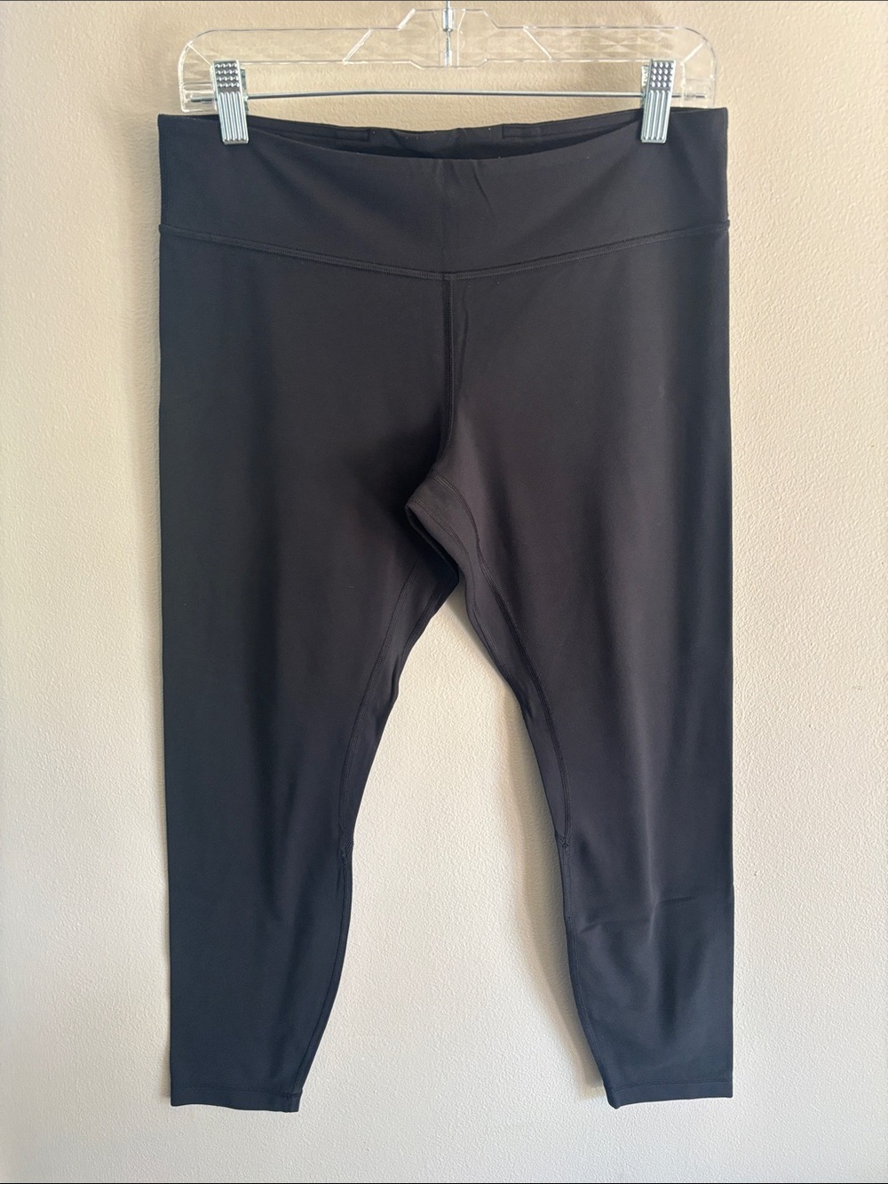 10 Lululemon leggings